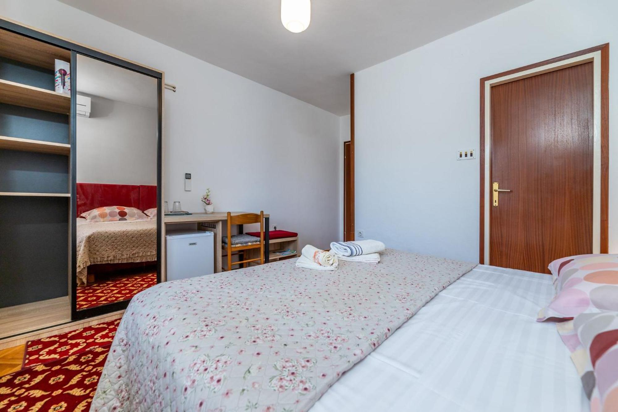 Rooms Sale Marija Baška Zewnętrze zdjęcie